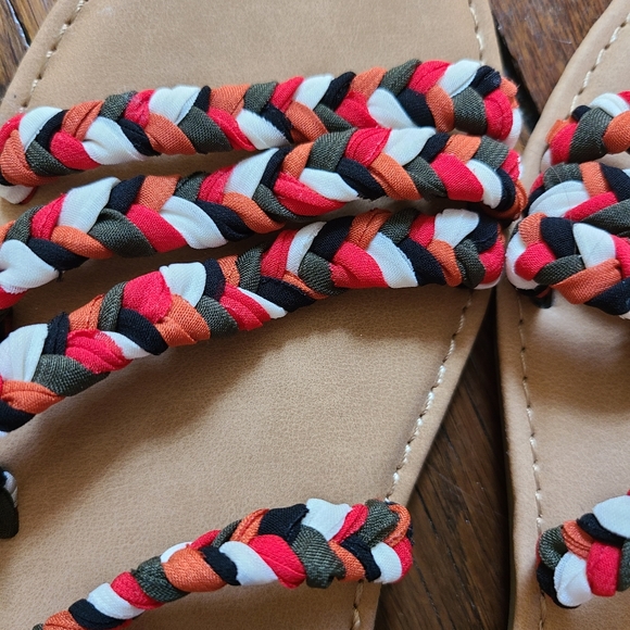 🦩 3/$30 Bamboo Braided Sandals NWOT - size 7.5 - Picture 2 of 3